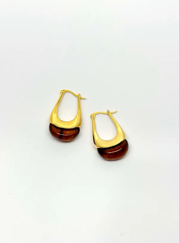 The_Paizley_-_Sculptural_U-Hoop_Earrings_–_Gold_Finish_with_Tortoise_Brown_Crystal_Drop