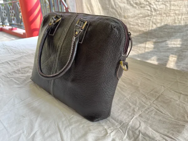 Sleek_Unisex_Laptop_bag