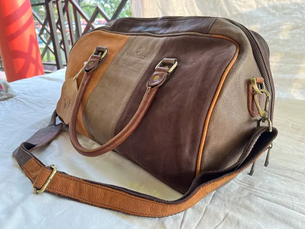 Three_Colour_Duffle_Bag_-_medium