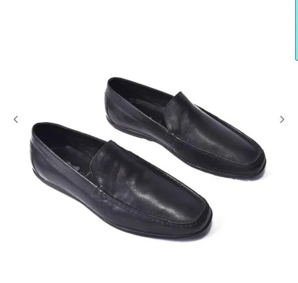 Black_Leather_Round_Front-No_Lace_Shoes