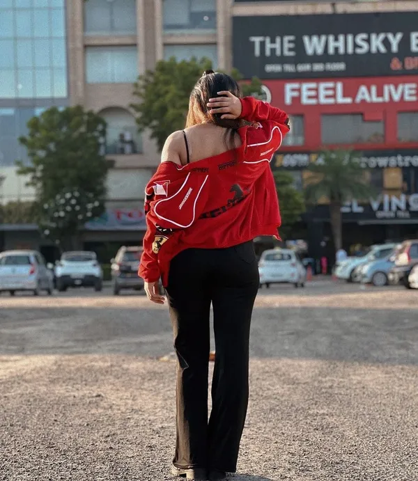 Ferrari_Scuderia_F1_Racing_Jacket_–_Red_Premium_Motorsport_Bomber_Style_Edition