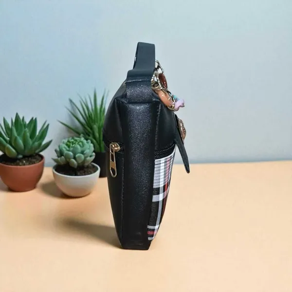 Black_PU_Sling_Bag_For_Women