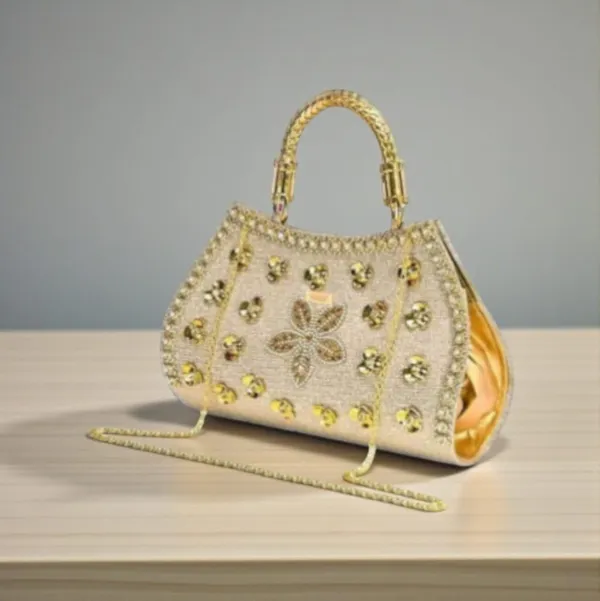 Red_And_White_PU_Clutches_For_Women