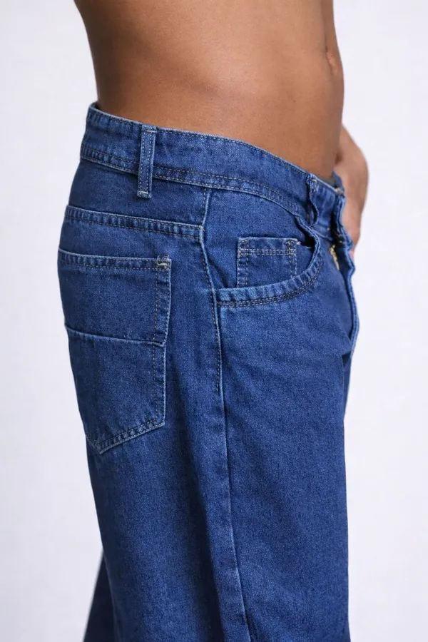 Dark_Blue_Loose_Fit_Denim_Jeans_For_Men