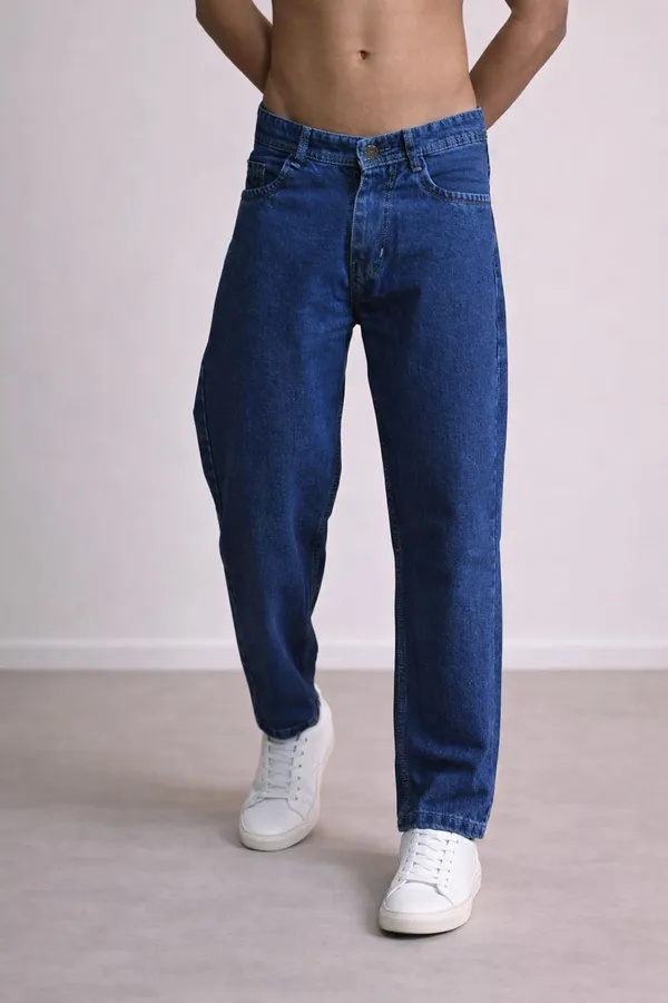 Dark_Blue_Loose_Fit_Denim_Jeans_For_Men