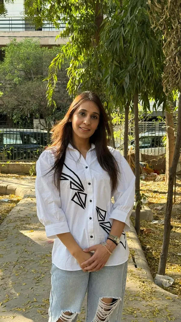 White_cotton_Button-Down_Shirt_For_Women