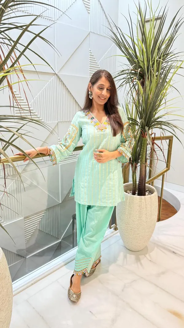 Light_Blue_cotton_Kurta_Pajama_Set_For_Women