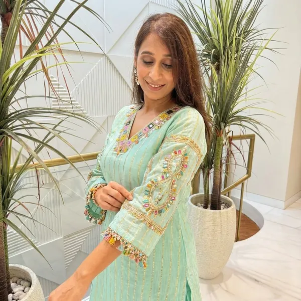 Light_Blue_cotton_Kurta_Pajama_Set_For_Women