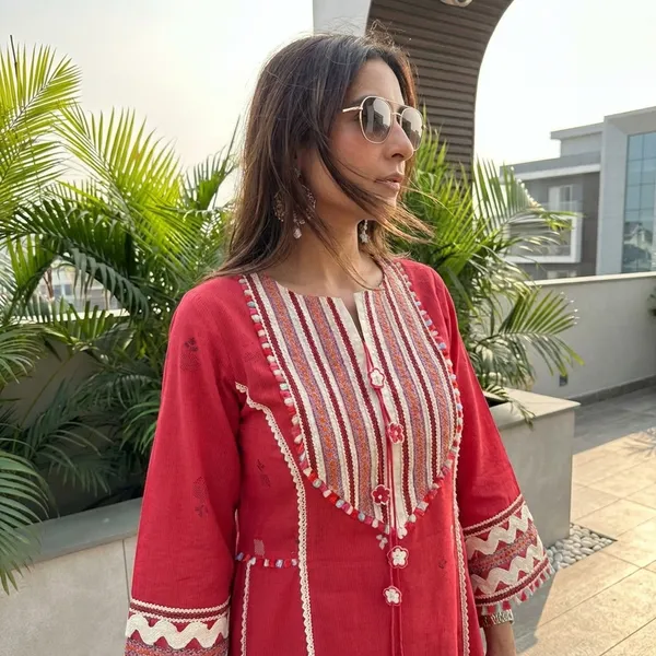 Red_cotton_Ethnic_Kurta_For_Women