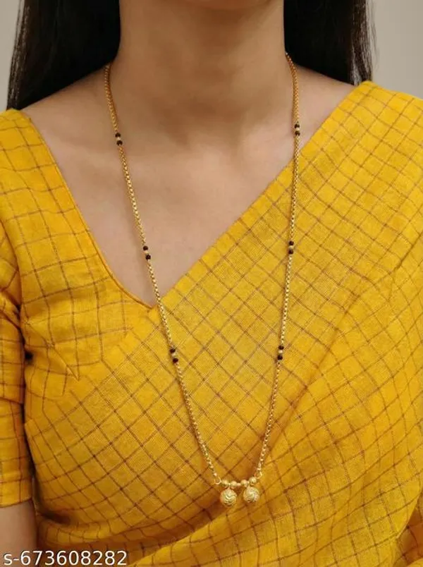 Premium_Line_Gold_Plated_Mangalsutra_For_Women_Daily_Wear_Black_Beads_Traditional_Mangalsutra_Lightweight_Alloy_Gold_Chain_Mangalsutra
