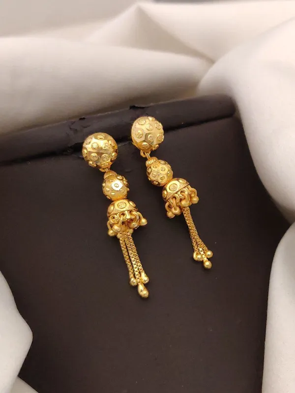 Elegant_Gold-Plated_Drop_Earrings_with_Textured_Beads