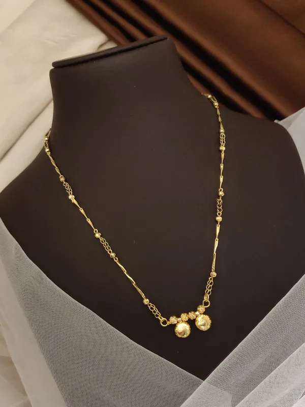 Gold-Toned_Chain_Necklace_with_Three_Ball_Pendant