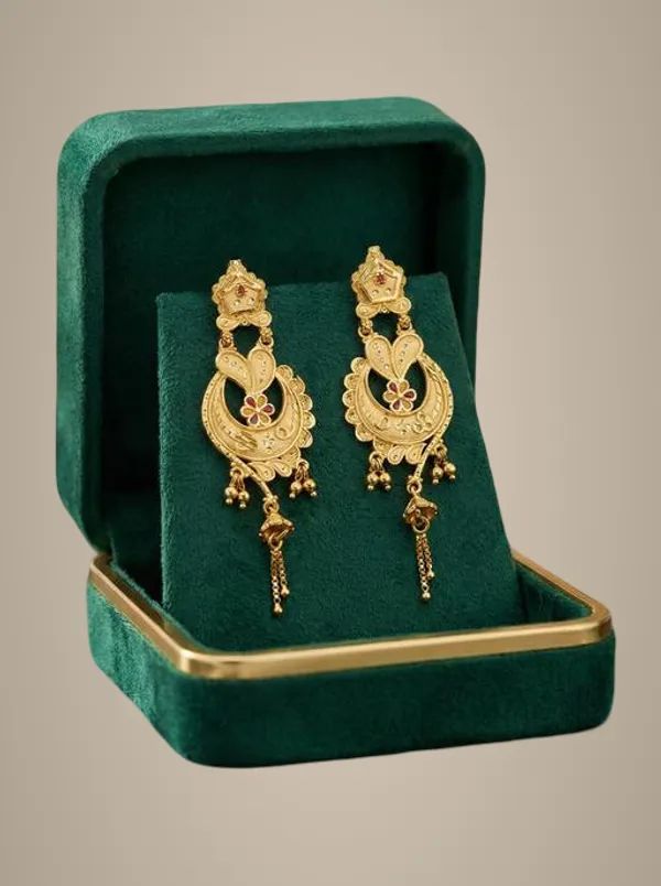 Traditional_Gold_Forming_Kalkati_Chandbali_Earrings_With_Dal_Chhol_Hand_Work_Matte_Finish_Ethnic_Golden_Dangler_For_Women