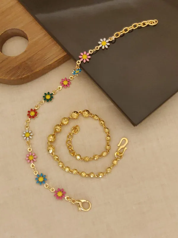 Colorful_Daisy_Flower_Chain_Bracelet_with_Adjustable_Clasp