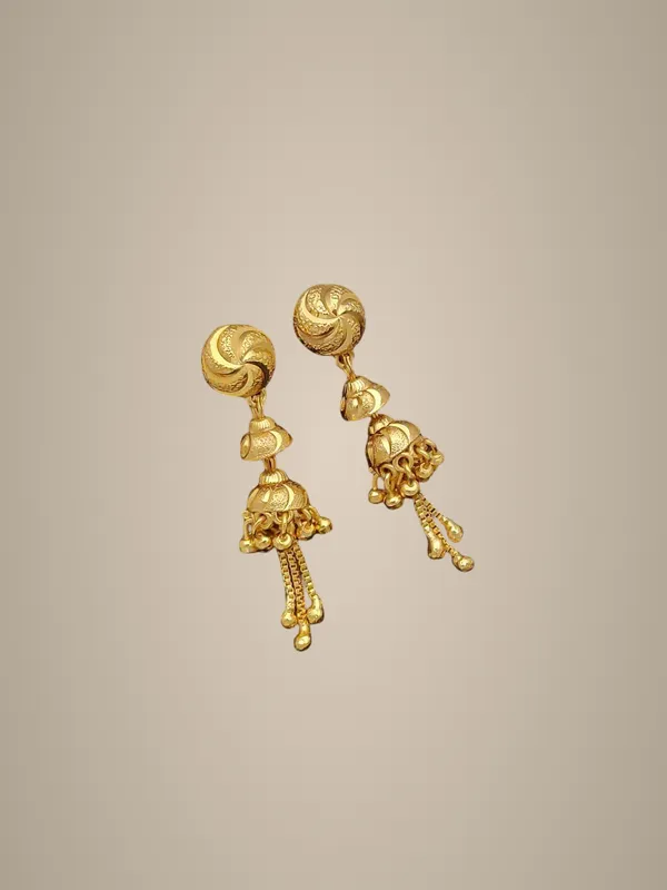Traditional_Gold-Toned_Jhumka_Earrings_with_Swirl_Stud_and_Dangling_Bead_Drops