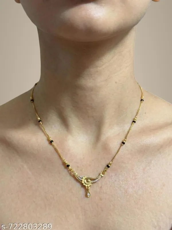 Gold_Plated_Mangalsutra_Necklace_For_Women_Simple_Curved_Pendant_Lightweight_Black_Beads_Chain
