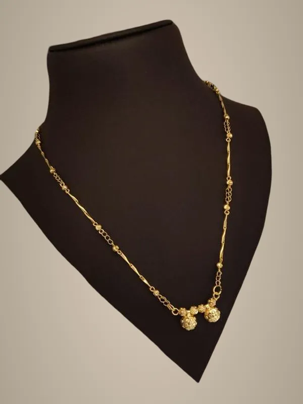 Gold_Plated_Traditional_Wati_Mangalsutra_For_Women_Short_Daily_Wear_Black_Bead_Chain_Maharashtrian_Style_Double_Bowl_Pendant_Tanmaniya