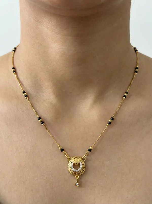 Traditional_Gold_Plated_Mangalsutra_With_Black_Beads_Antique_Finish_Designer_Pendant