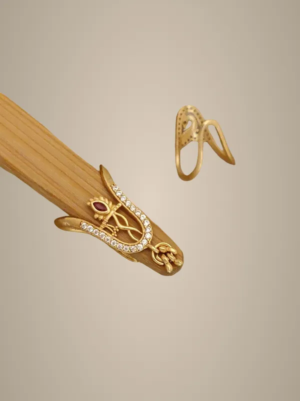 Gold-Plated_Safety_Pin_Ear_Cuff_with_Crystal_Detailing