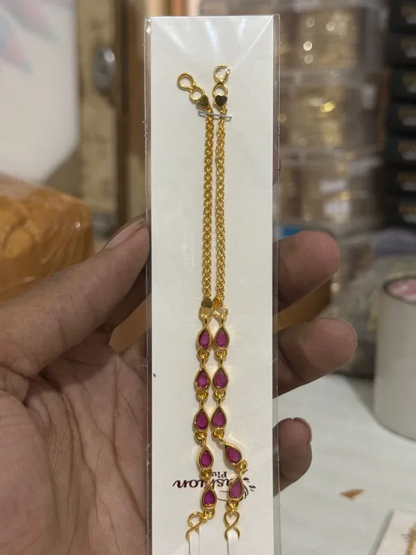 Gold-Plated_Ruby_Chain_Bracelet