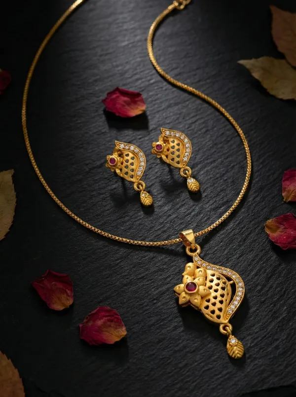 Trendy_Gold_Plated_Floral_Net_Design_Pendant_Set_Stone_Studded_Chain_Pendant_With_Drop_Earrings_For_Women_Party_Wedding_Jewellery
