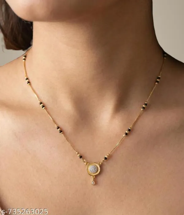 Simplee_Gold_Plated_Mangalsutra_With_Black_Beads_Round_Stone_Pendant_For_Women