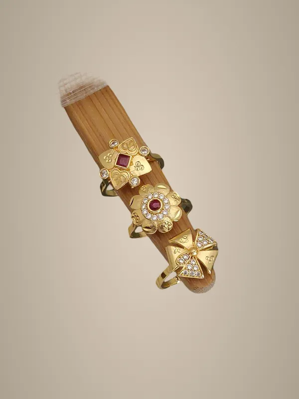 Traditional_Gold_Plated_Ring_Set_with_Gemstone_and_Diamond_Accents