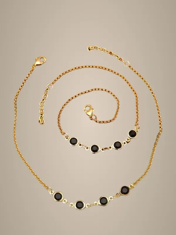 Trendy_Gold_Plated_Black_Stone_Payal_For_Women_Girls_Stylish_Daily_Wear_Anklet_Adjustable_Fancy_Paya