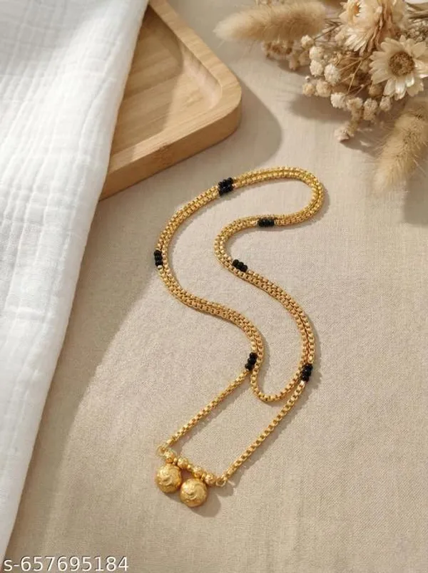 Micro_Gold_Plated_Latest_Design_Chain_Pendant_For_Women_Beautifully_Premium_Quality_Gold_Plated_For_Women