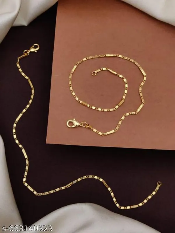 Elegant_Floral_Enamel_Chain_Bracelet_with_Gold_Finish