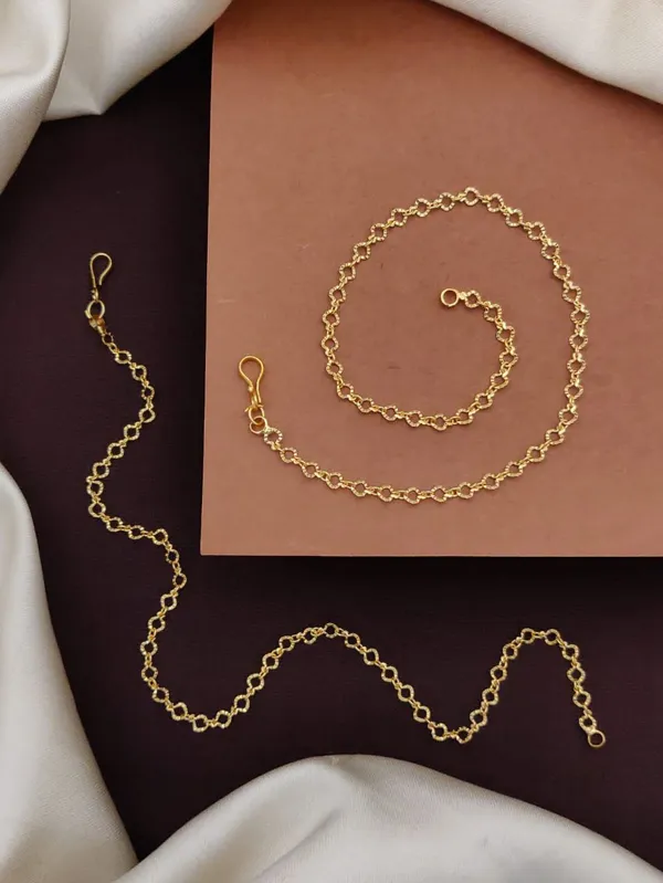 18k_Gold_Plated_Minimalist_Chain_Anklet_For_Women_Simple_Rectangular_Bar_Daily_Wear_Payal_Anti_Tarnish_Skin_Friendly_Leg_Chain_Stylish_Foot_Jewelry_Gift