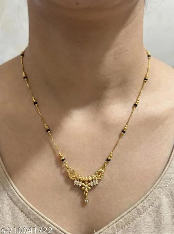 Elegant_Gold_Plated_Traditional_Necklace_For_Women_Black_Beads_Chain_With_Designer_Pendant_Daily_Wear_Festive_Jewellery_Necklace