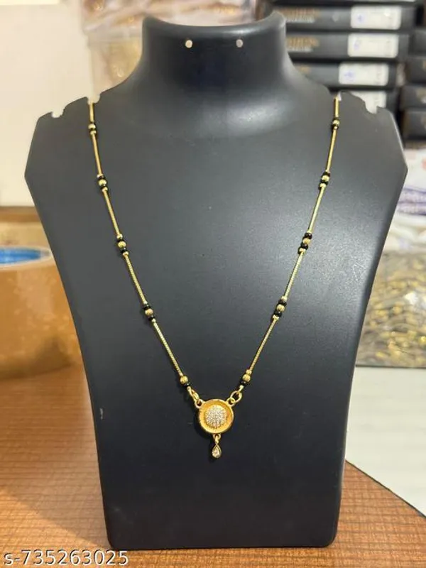 Simplee_Gold_Plated_Mangalsutra_With_Black_Beads_Round_Stone_Pendant_For_Women