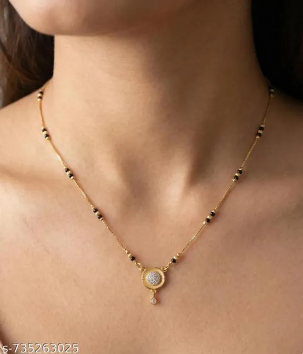 Simplee_Gold_Plated_Mangalsutra_With_Black_Beads_Round_Stone_Pendant_For_Women