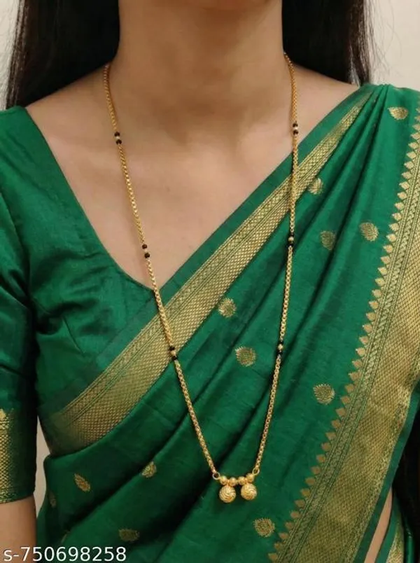 Premium_Line_Gold_Plated_Mangalsutra_For_Women_Daily_Wear_Black_Beads_Traditional_Mangalsutra_Lightweight_Alloy_Gold_Chain_Mangalsutra
