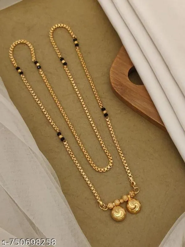 Premium_Line_Gold_Plated_Mangalsutra_For_Women_Daily_Wear_Black_Beads_Traditional_Mangalsutra_Lightweight_Alloy_Gold_Chain_Mangalsutra