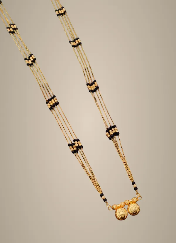 Traditional_Gold-Plated_Mangalsutra_with_Black_Beads