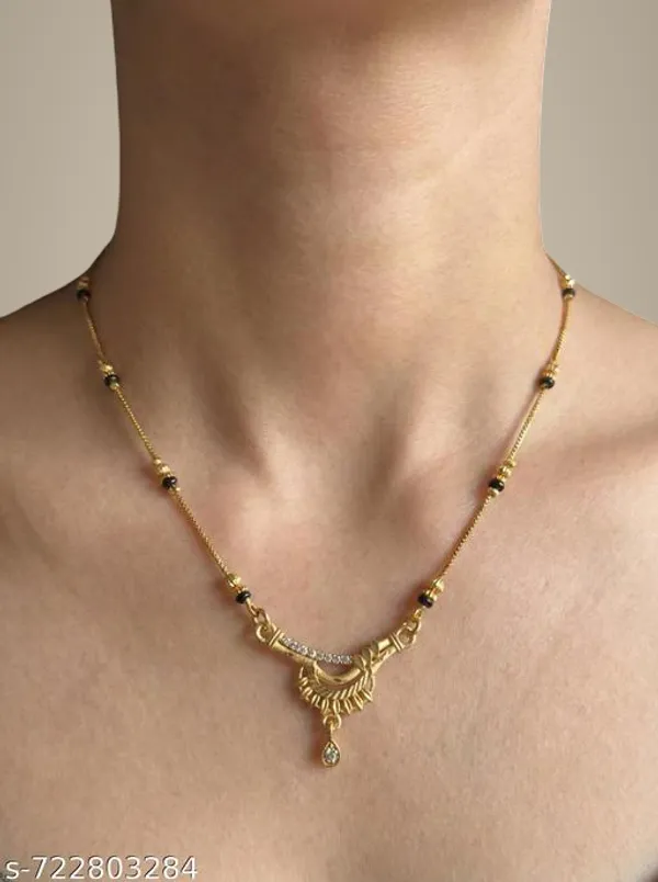 Modern_Gold_Plated_Mangalsutra_Necklace_Triangle_Shape_Pendant_Trendy_Black_Beads_Chain_For_Women