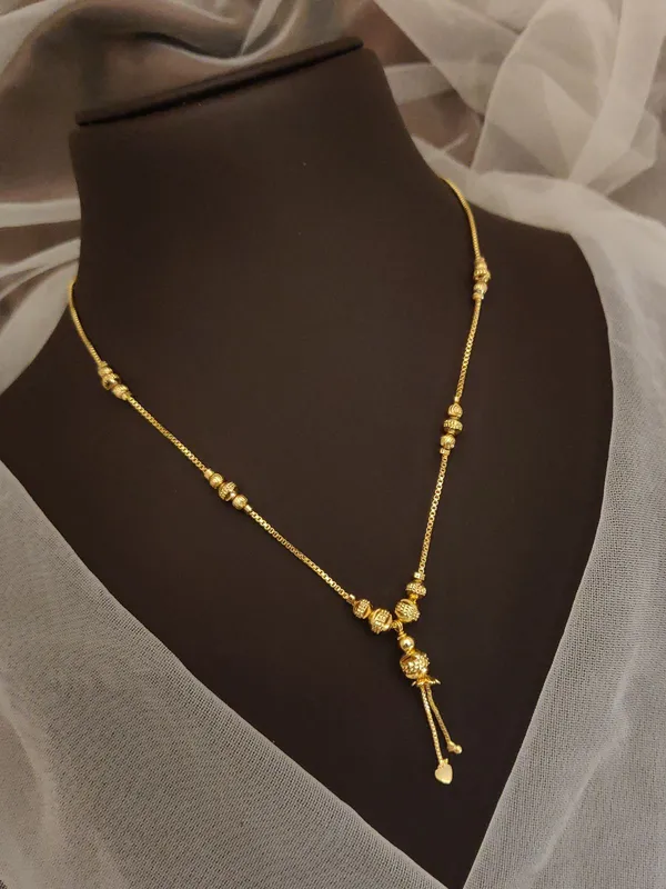 Traditional_Gold_Finish_Necklace_For_Women_Lightweight_Beaded_Chain_With_Drop_Pendant