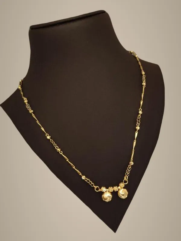 Gold_Plated_Traditional_Wati_Mangalsutra_For_Women_Short_Daily_Wear_Black_Bead_Chain_Maharashtrian_Style_Double_Bowl_Pendant_Tanmaniya