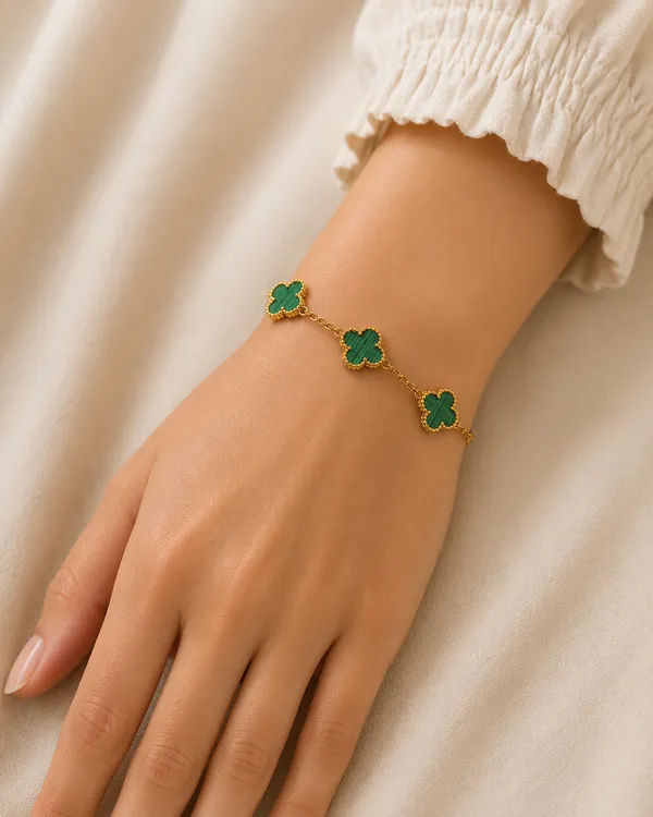 Green_Chain_Charm_Bracelet_