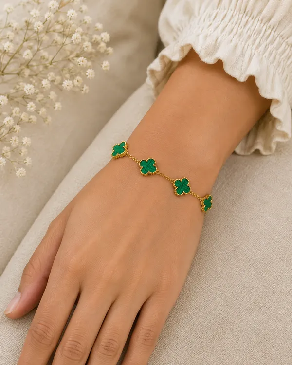 Green_Chain_Charm_Bracelet_