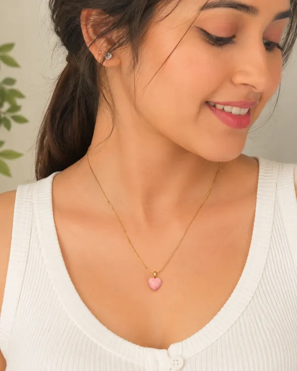 Pink_Heart_Pendant_Necklace_
