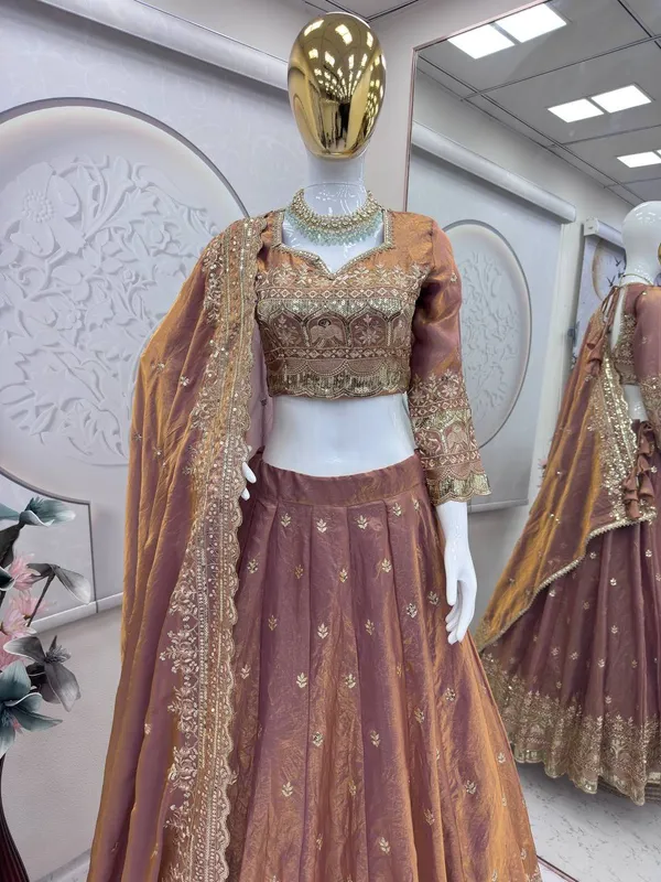 Heavy_Two_Tone_Fandy_Silk-Choli