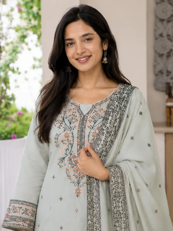 Embellished,_Woven_Kurta,_Trouser/Pant_&_Dupatta_Set