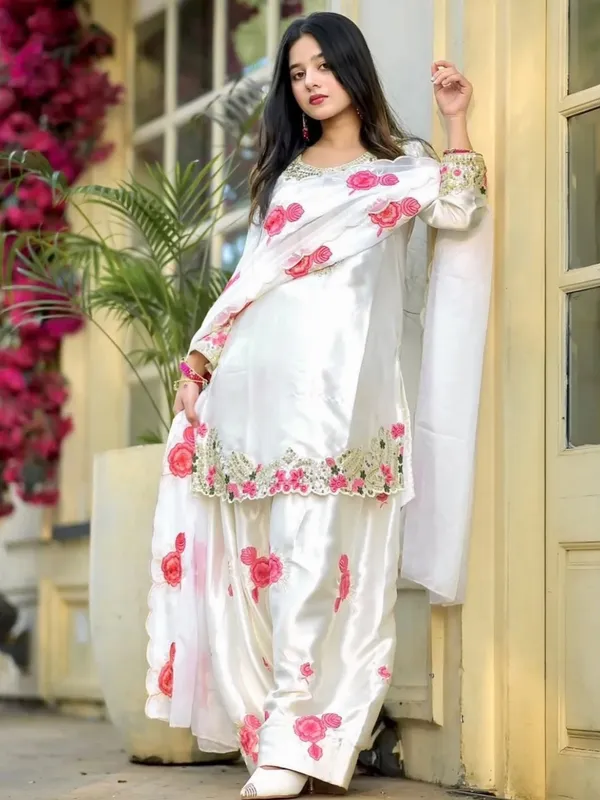 Embroidered_Kurta,_Patiala_&_Dupatta_Set