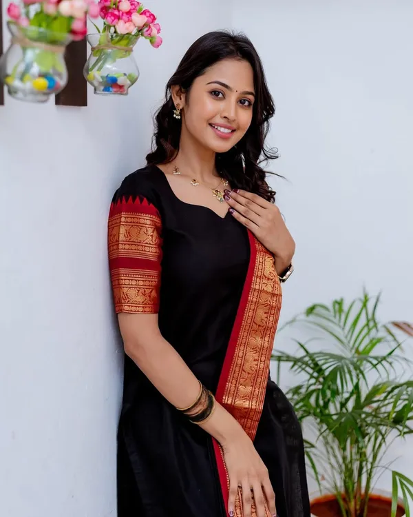 Ethnic_Motifs_Regular_Kurta_With_Dupatta