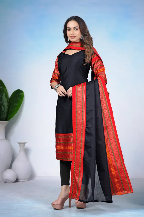 Ethnic_Motifs_Regular_Kurta_With_Dupatta