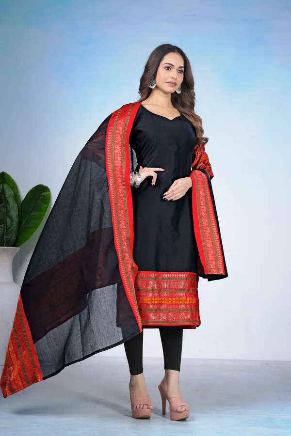 Ethnic_Motifs_Regular_Kurta_With_Dupatta