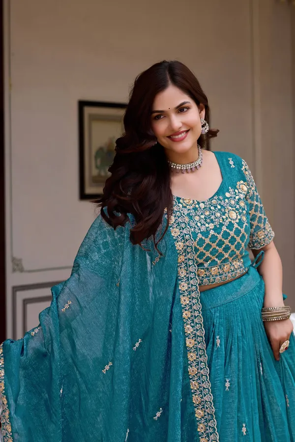 PURE_CRUNCHY_FESTIVE_WEAR_LEHENGA_CHOLI